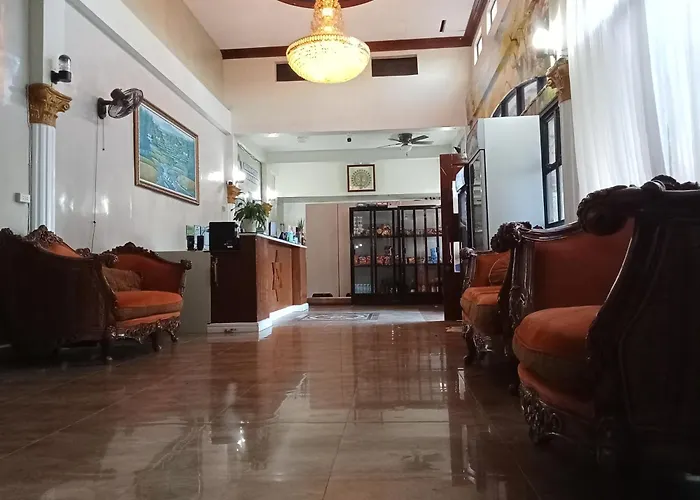 Nassim Hotel And Beach Resort